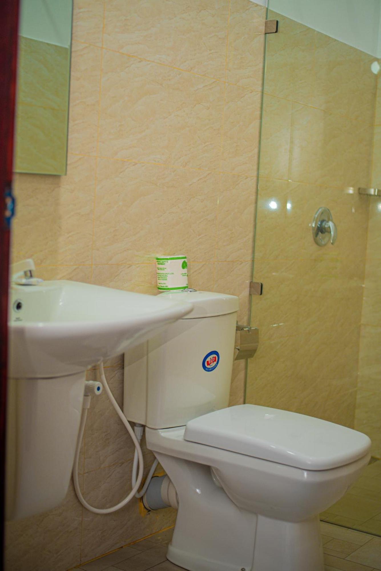 Sundowners Guesthouse Хиккадува Номер фото